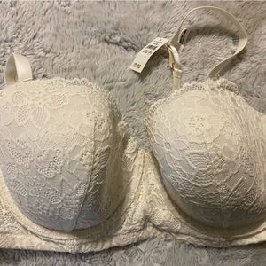 38DD American eagle bra